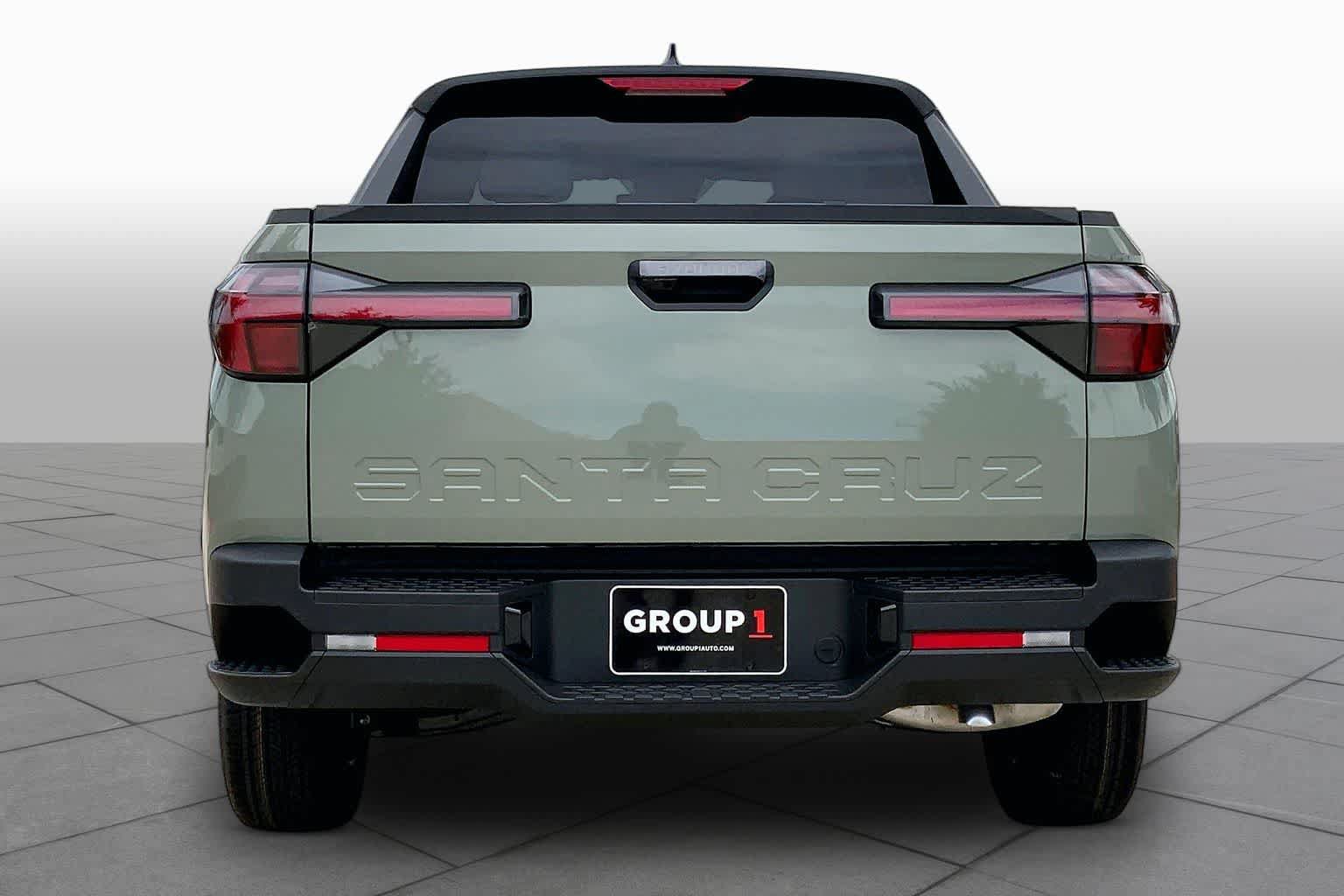 New 2027 Hyundai Santa Cruz SE AWD/4WD image 4