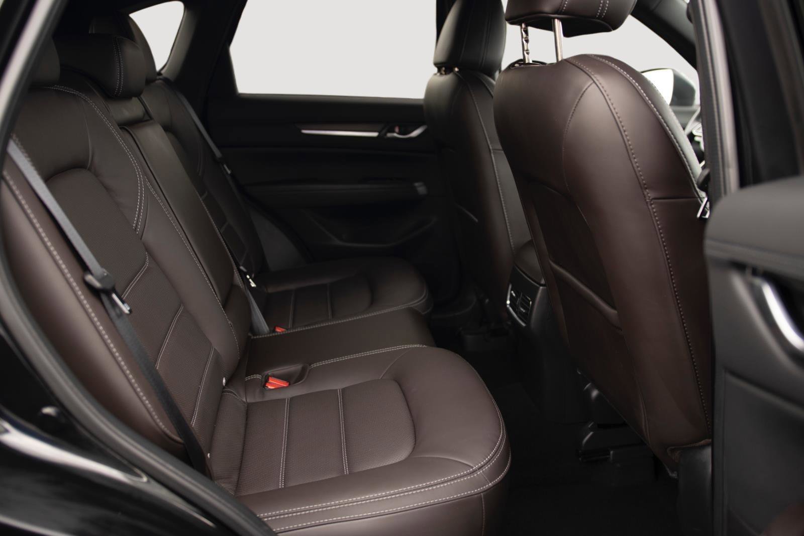 Used 2025 MAZDA CX-5 Signature image 14