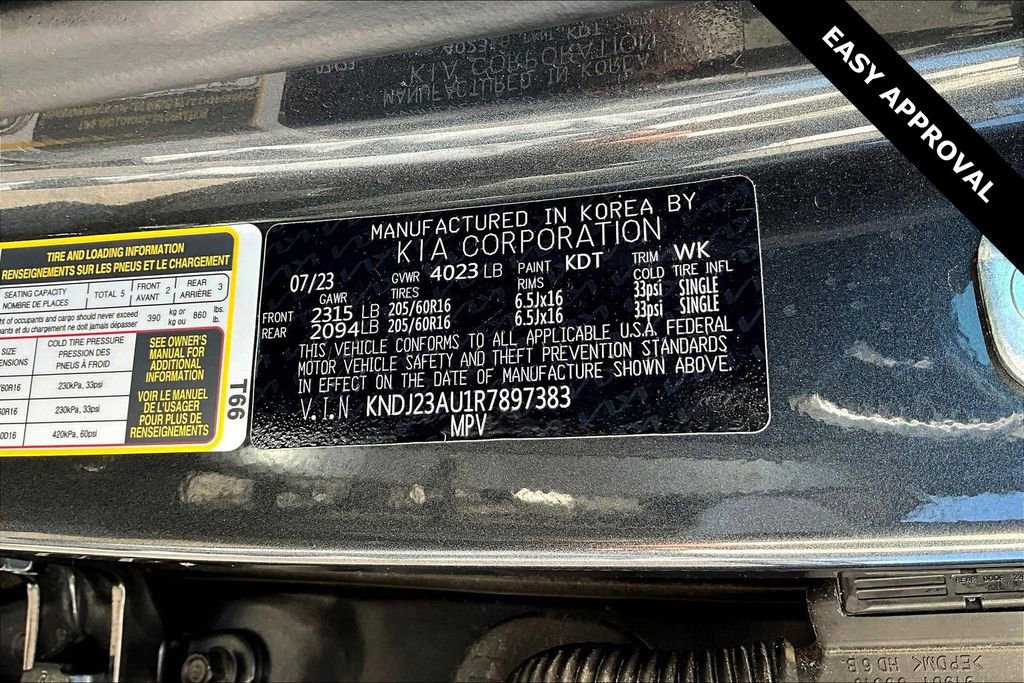 Used 2024 Kia Soul LX w/ Option Group 015 image 17