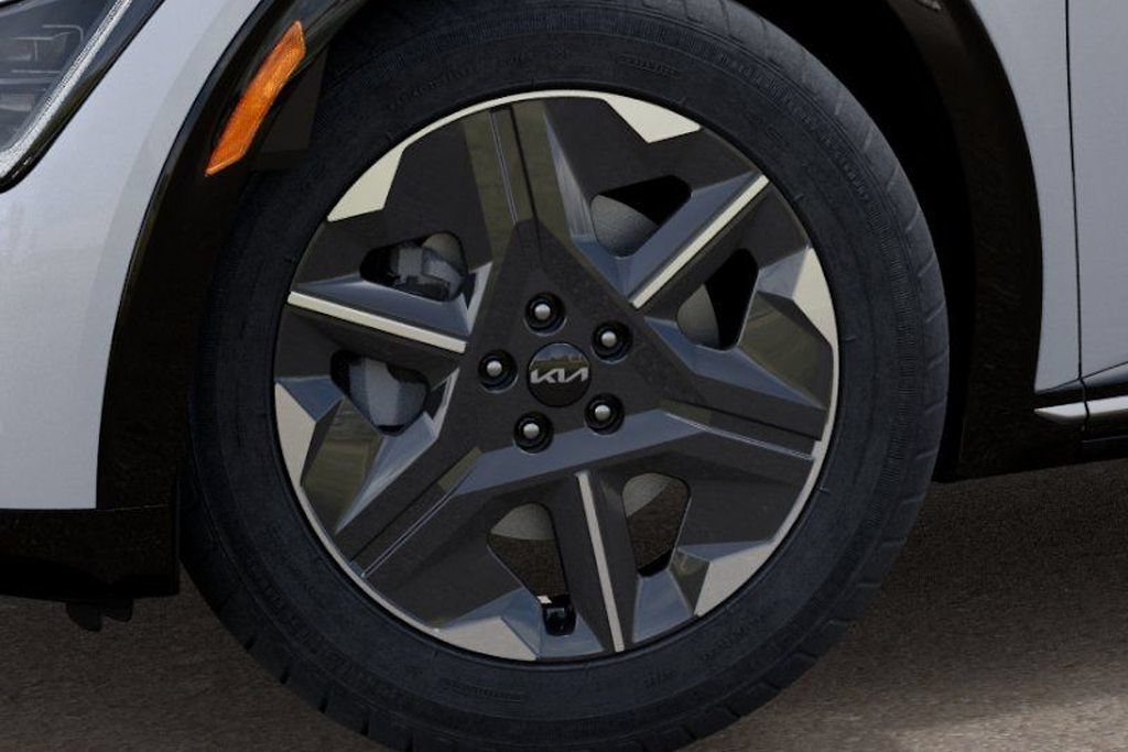New 2026 Kia EV6 Light RWD image 10