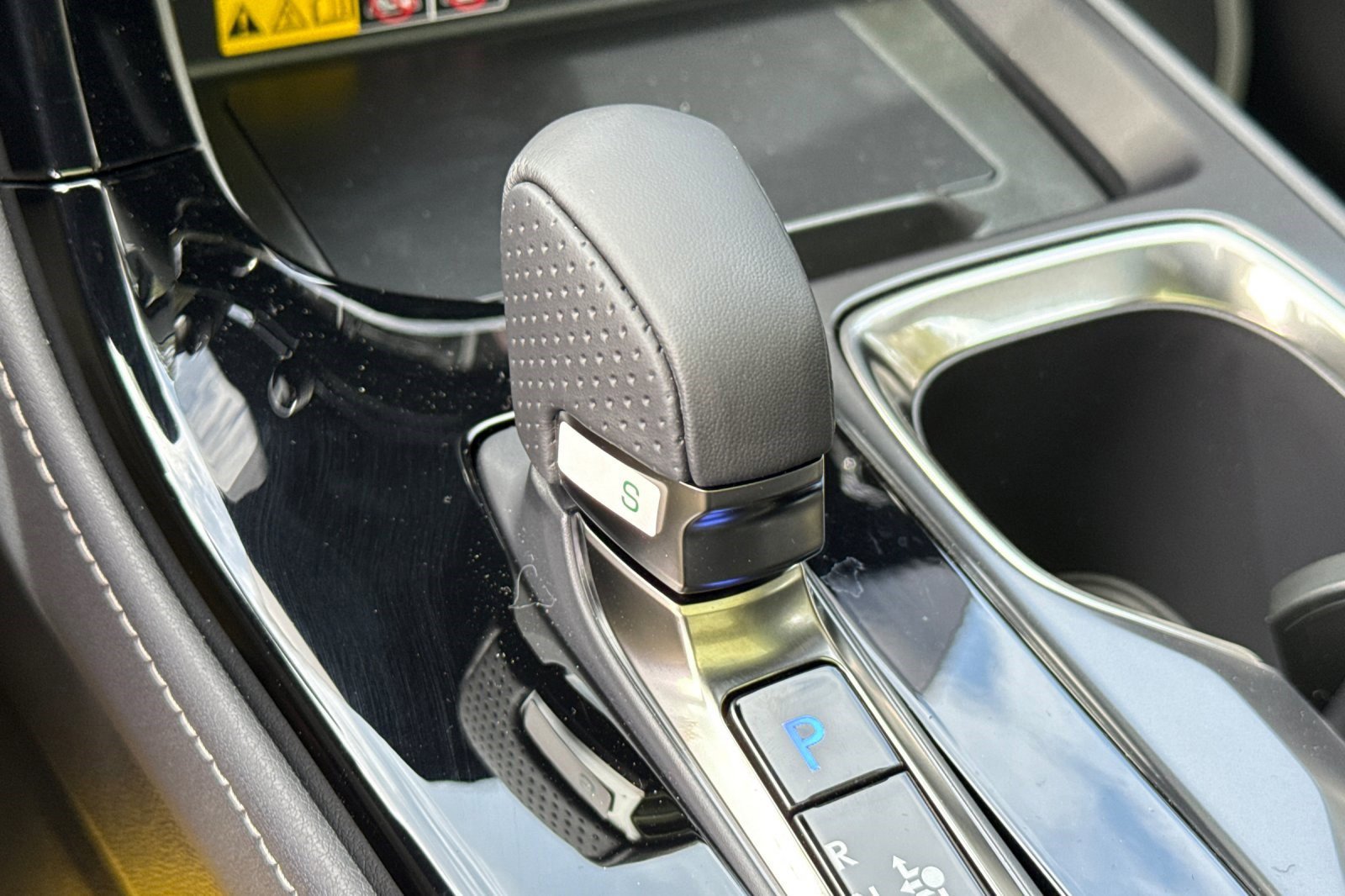 New 2026 Lexus NX 350h F Sport AWD/4WD image 15