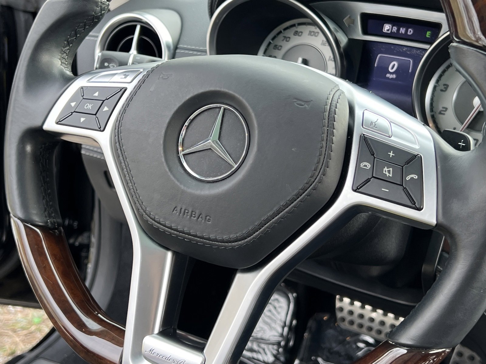 Used 2014 Mercedes-Benz SL 550 image 19