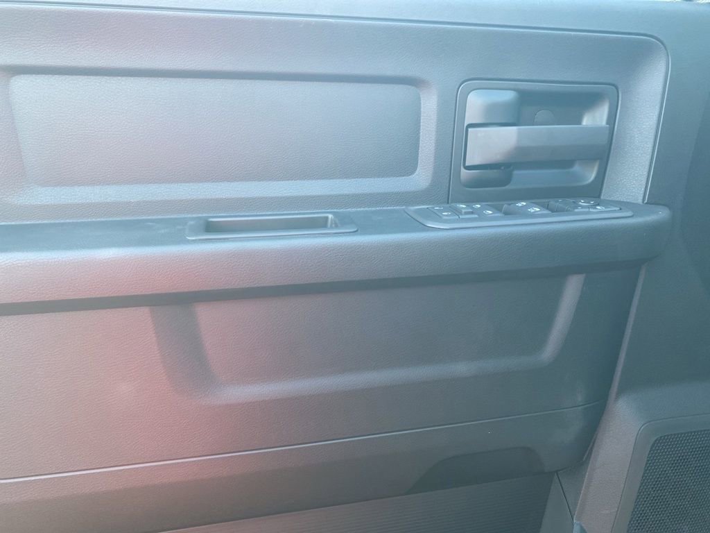 New 2026 RAM 3500 Tradesman AWD/4WD image 9