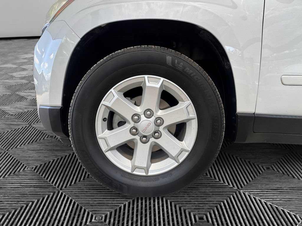 Used 2016 GMC Acadia SLE FWD image 9
