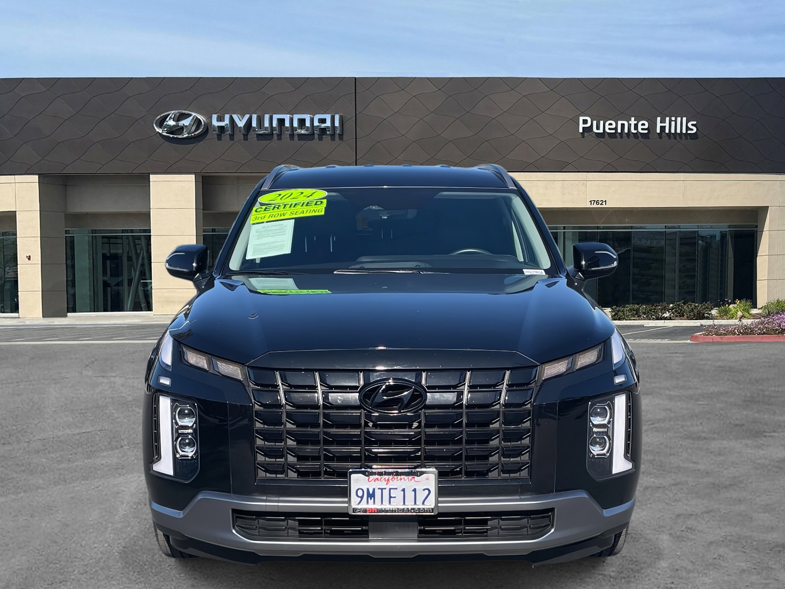 Used 2024 Hyundai Palisade SEL image 2