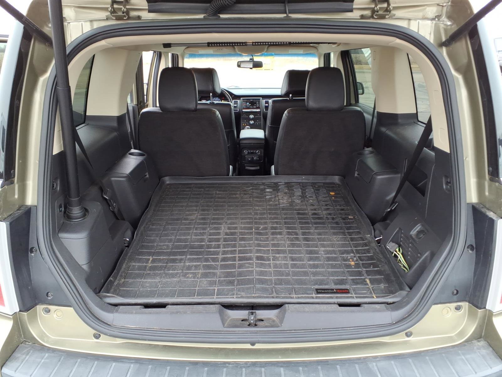 Used 2014 Ford Flex SEL w/ Equipment Group 202A AWD/4WD image 11