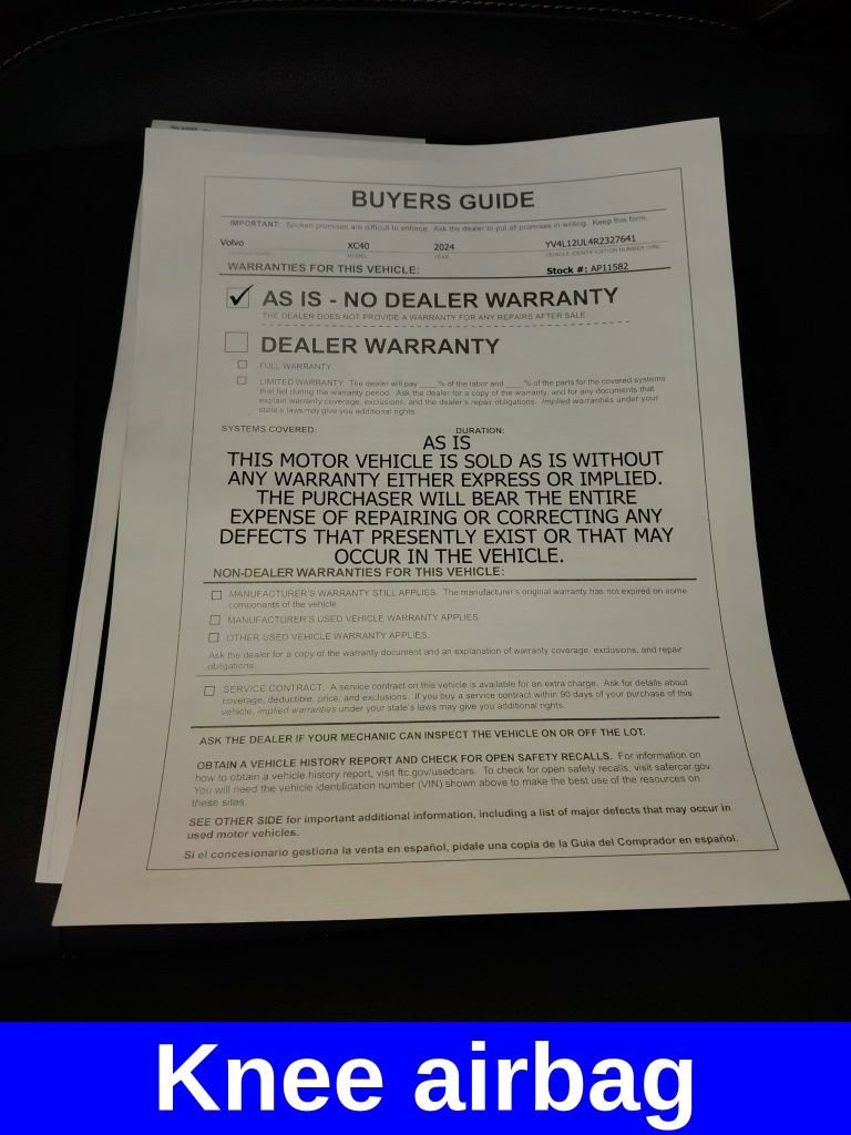 Used 2024 Volvo XC40 B5 Plus image 14