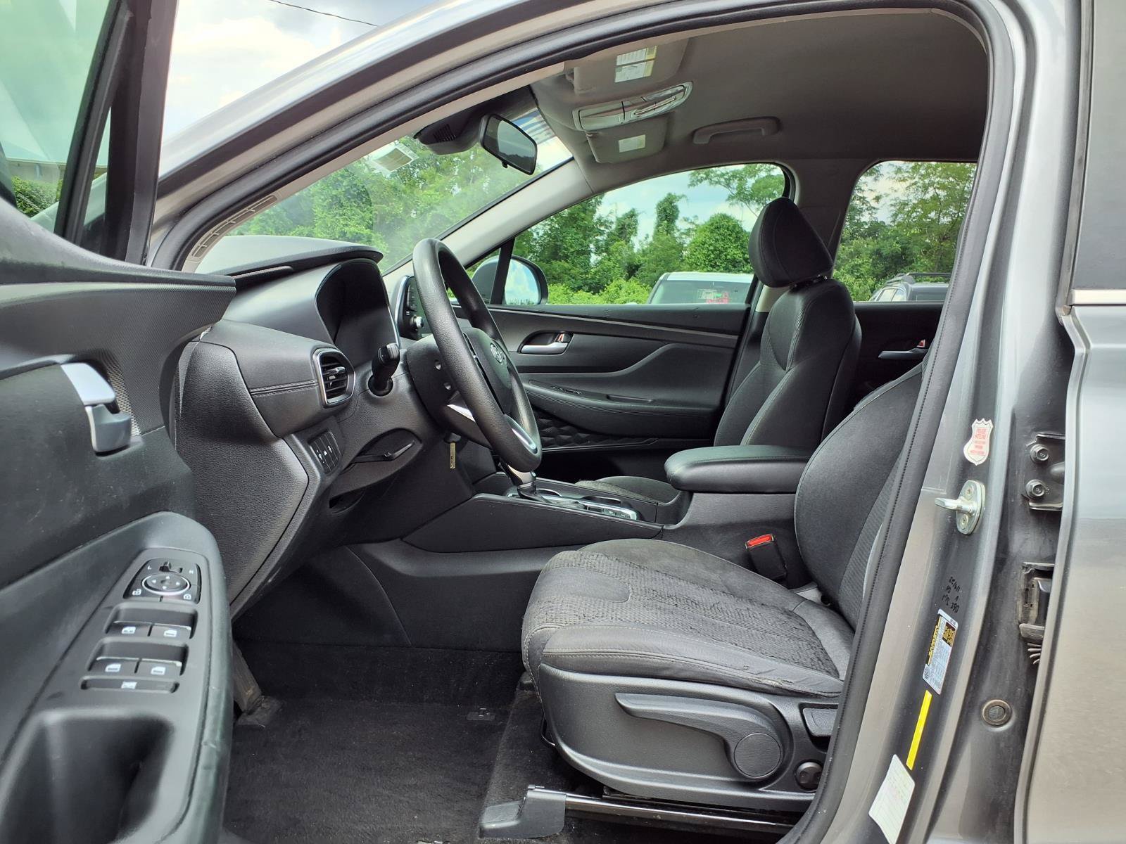Used 2020 Hyundai Santa Fe SE w/ Cargo Package FWD image 25