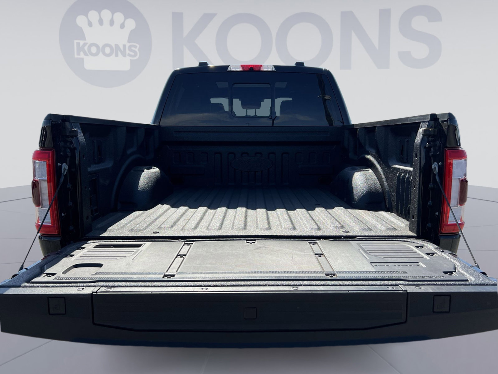 Certified 2022 Ford F150 Lariat w/ Equipment Group 502A High image 26