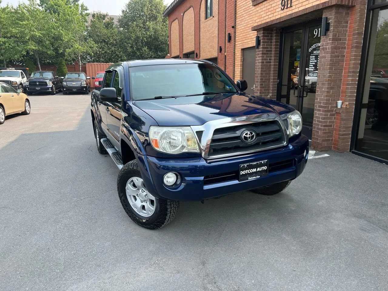 Used 2007 Toyota Tacoma 4x4 Double Cab w/ SR5 Pkg #2 image 14