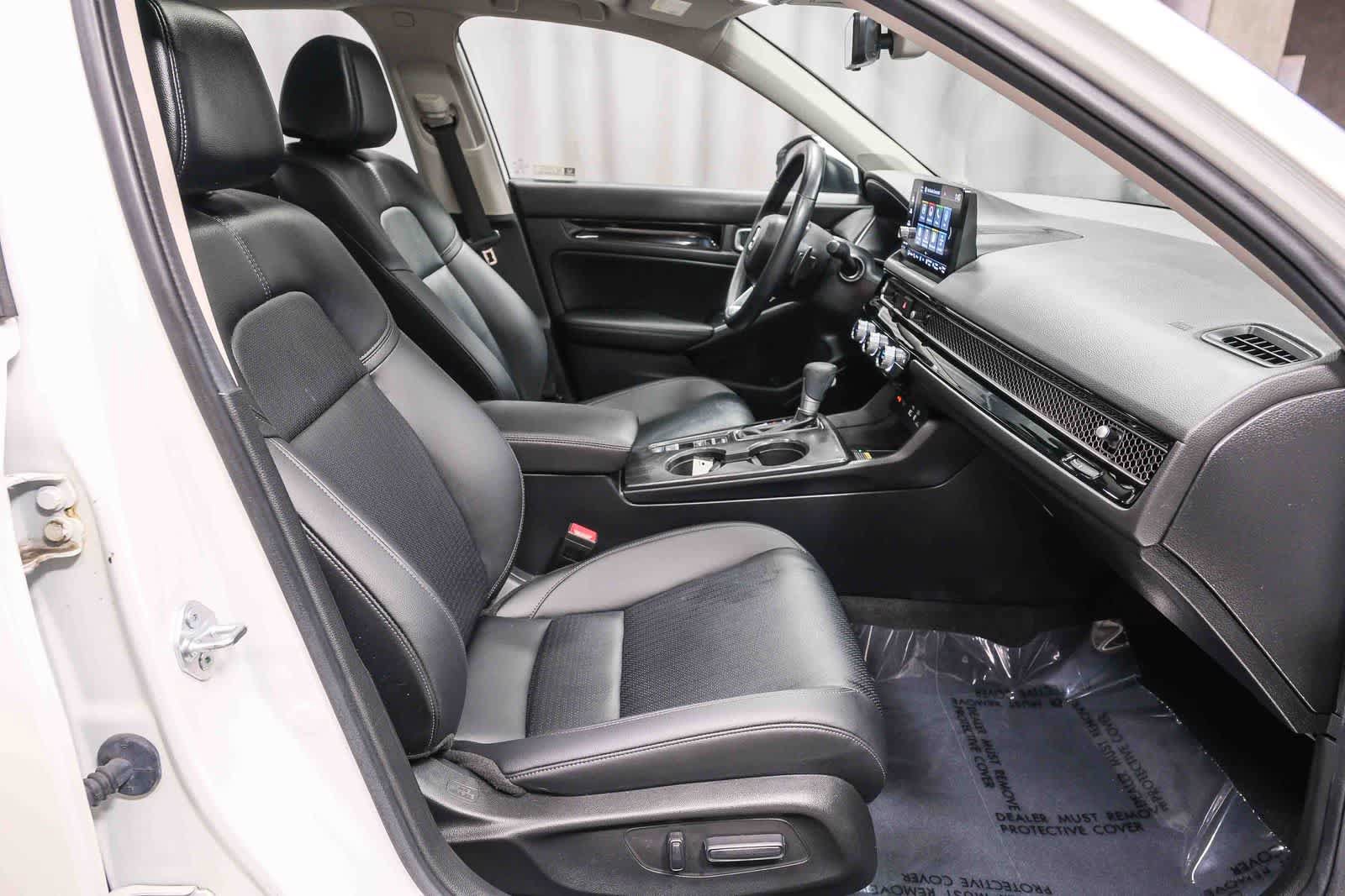 Used 2024 Honda Civic Touring image 22