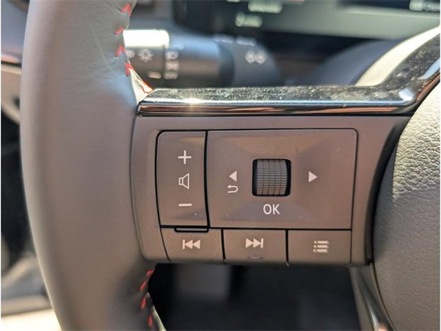 New 2026 Nissan Kicks SR image 18