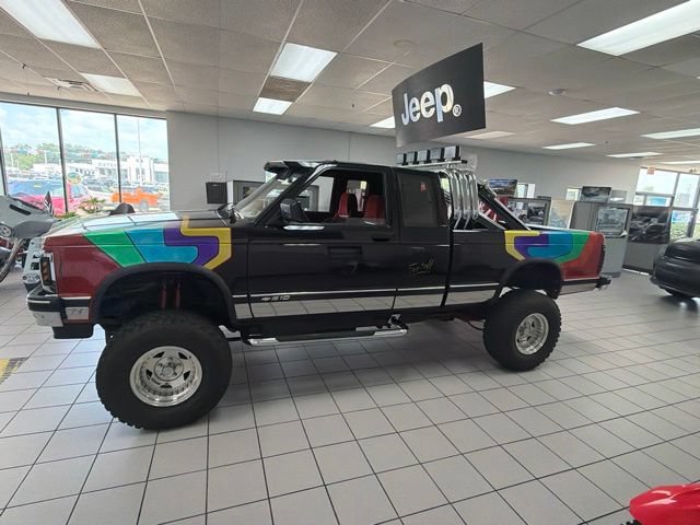 Used 1991 Chevrolet S10 Pickup 4x4 Extended Cab image 2