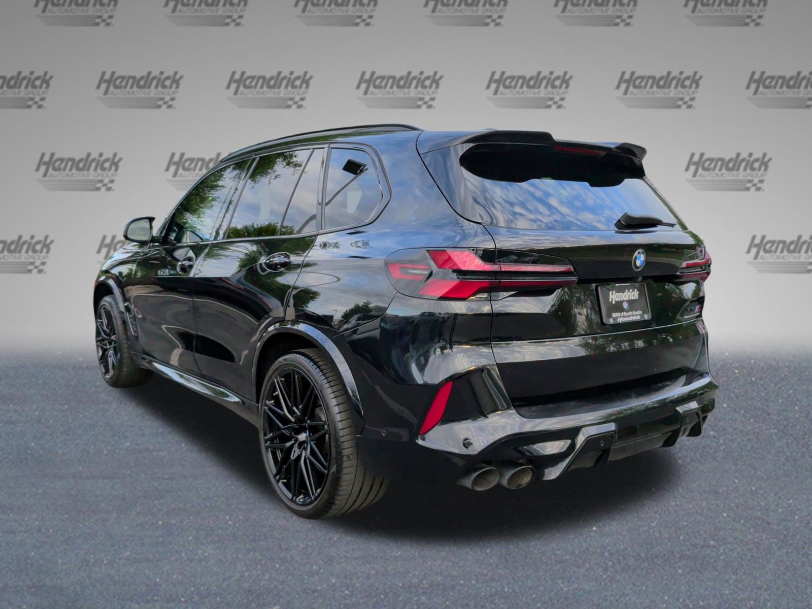 Used 2024 BMW X5 M Competition w/ Executive Package image 9