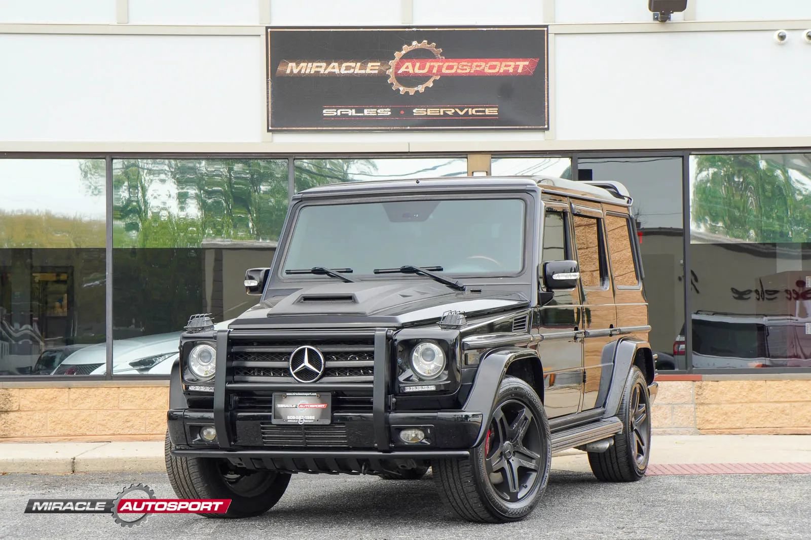 Used 2009 Mercedes-Benz G 55 AMG 4MATIC image 1