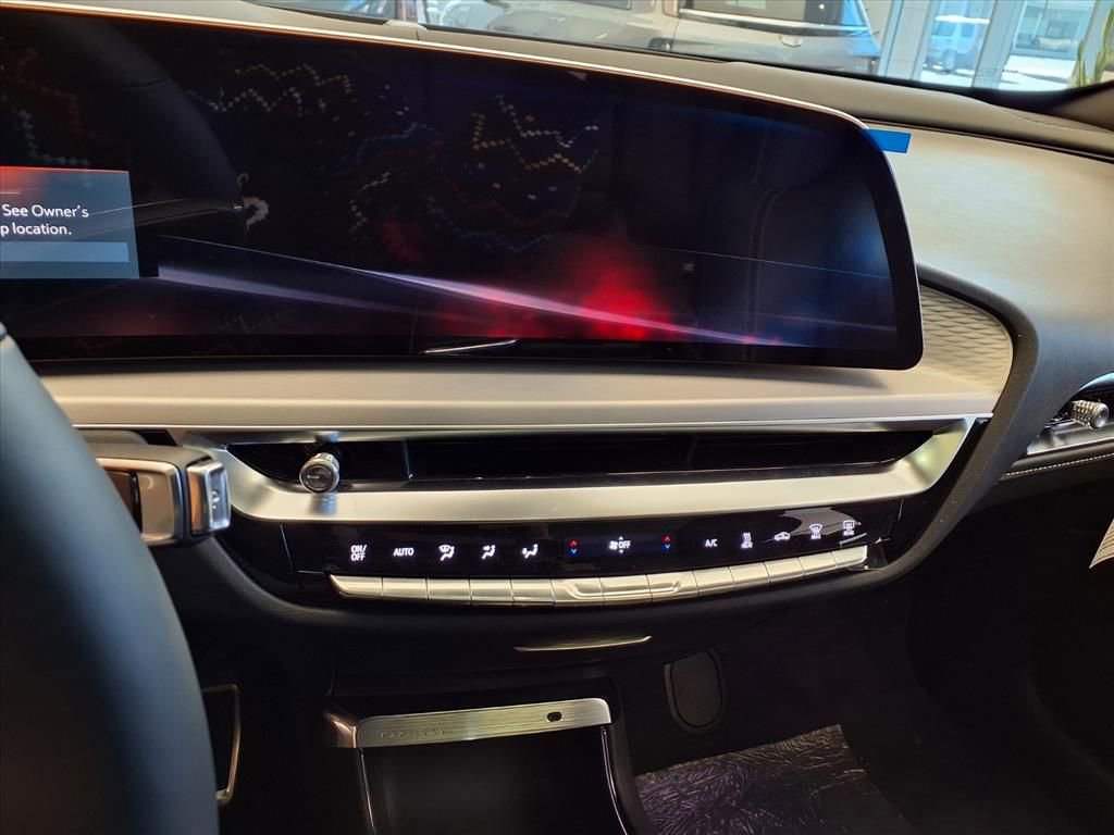 New 2026 Cadillac Lyriq V image 17