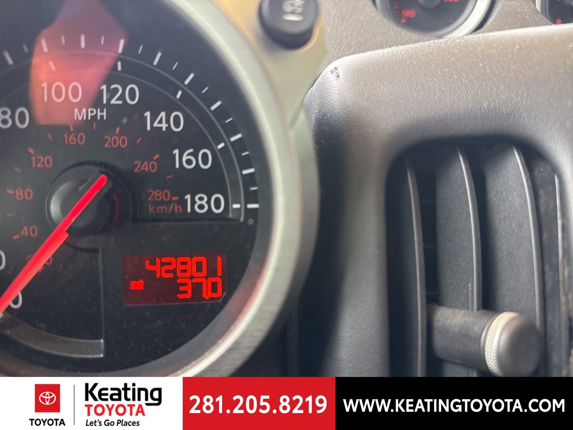 Used 2010 Nissan 370Z Base image 17