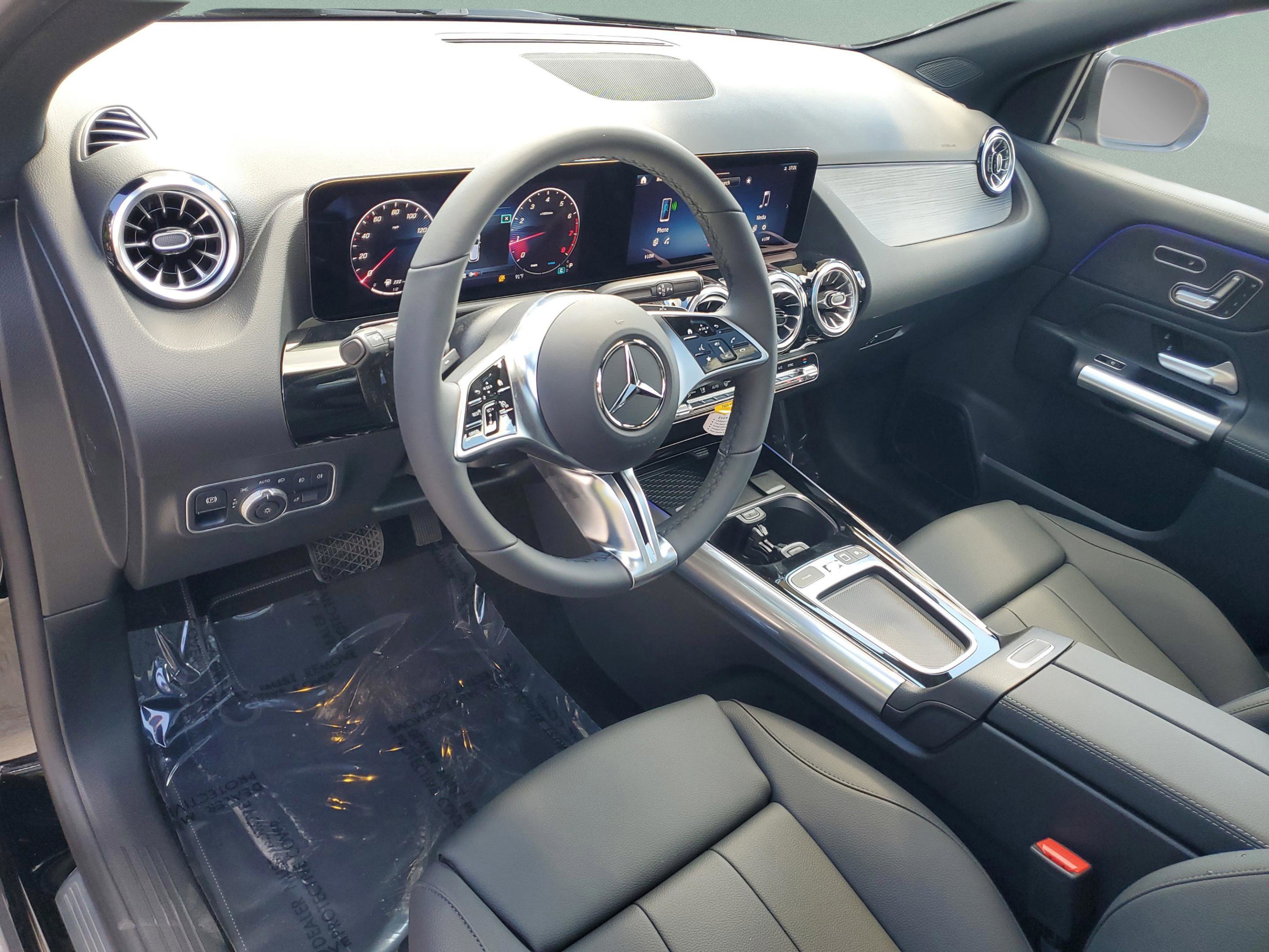 Used 2026 Mercedes-Benz GLA 250 image 24
