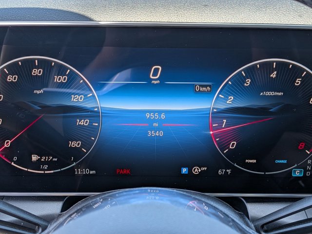 Used 2026 Mercedes-Benz GLC 300 4MATIC image 11