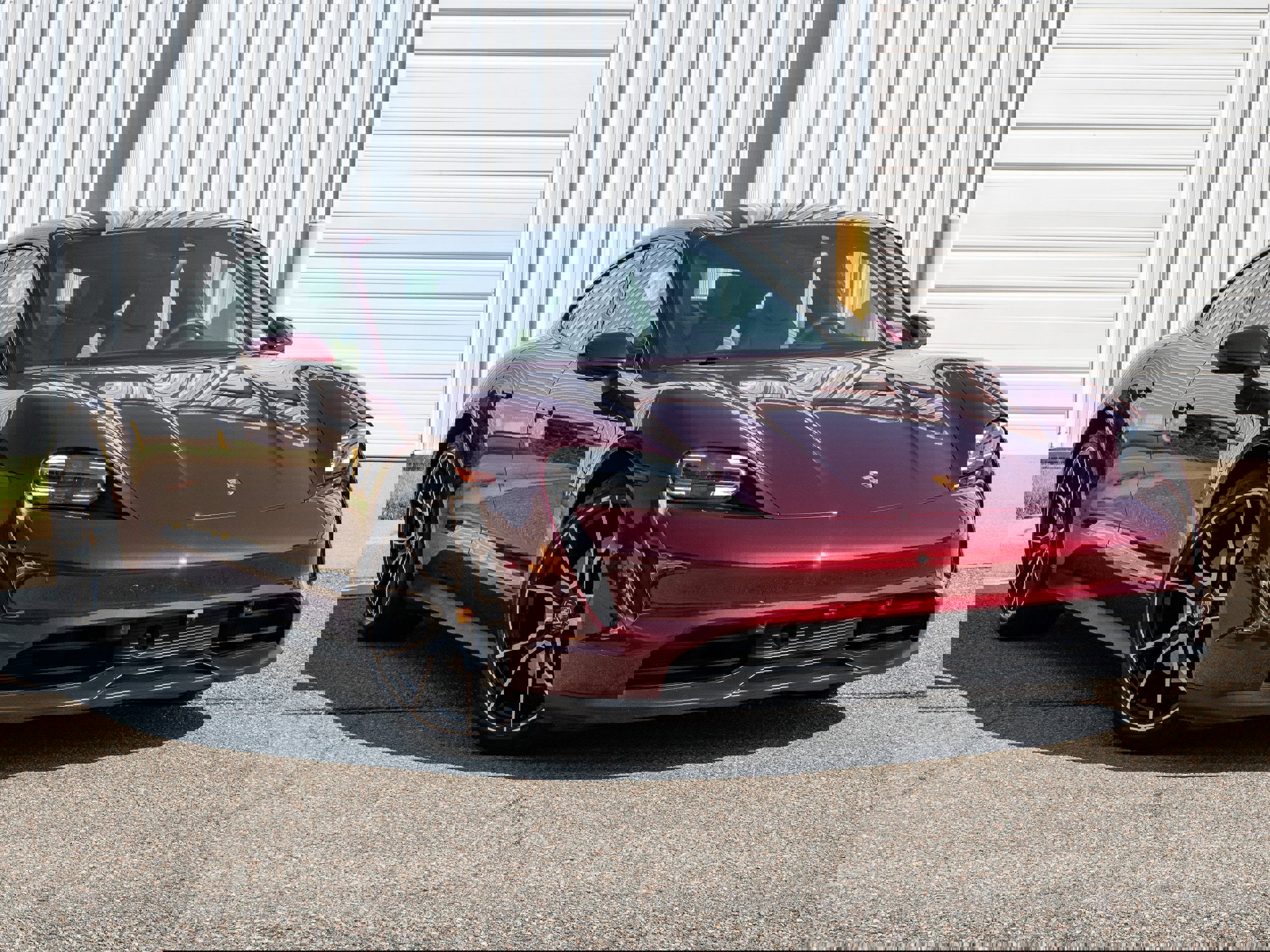 Used 2022 Porsche Taycan 4S image 9