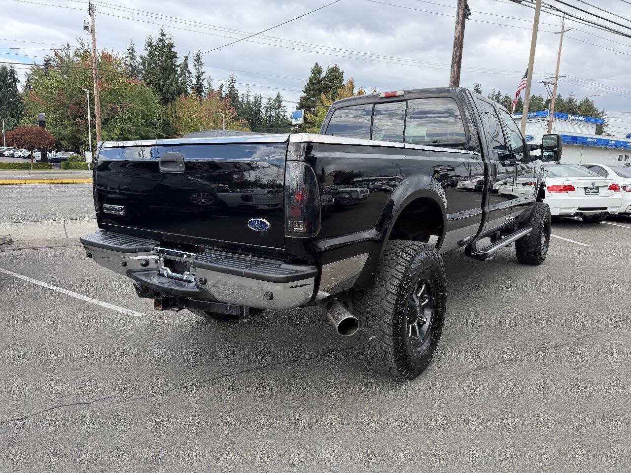 Used 2006 Ford F350 Lariat AWD/4WD image 6