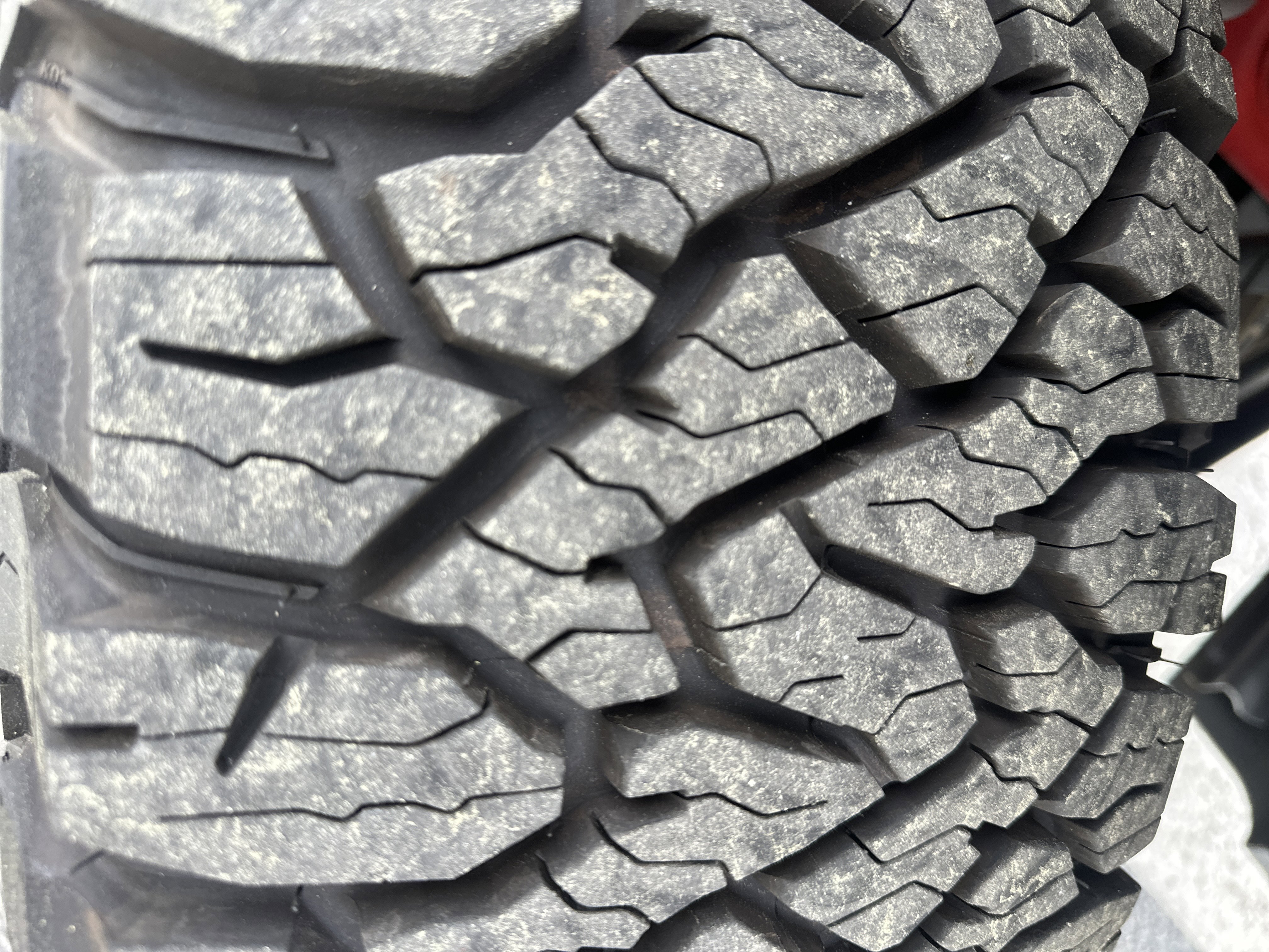 Used 2024 INEOS Grenadier Fieldmaster Edition image 8