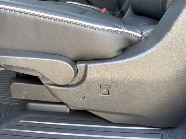 New 2026 Buick Enclave Preferred w/ Power Package image 29