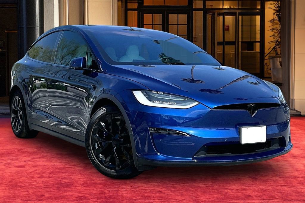 Used 2022 Tesla Model X Plaid AWD/4WD image 2