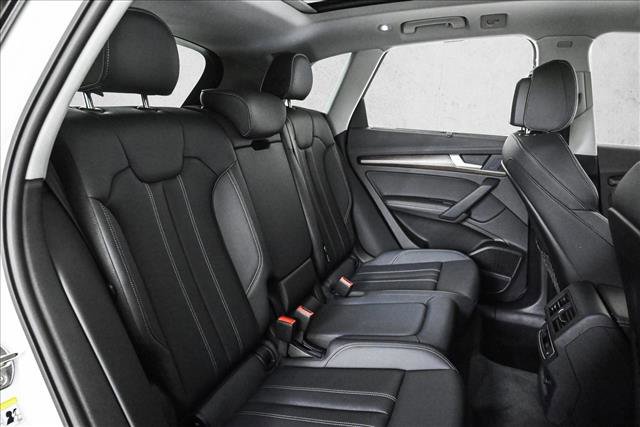 Certified 2024 Audi Q5 e Prestige image 21