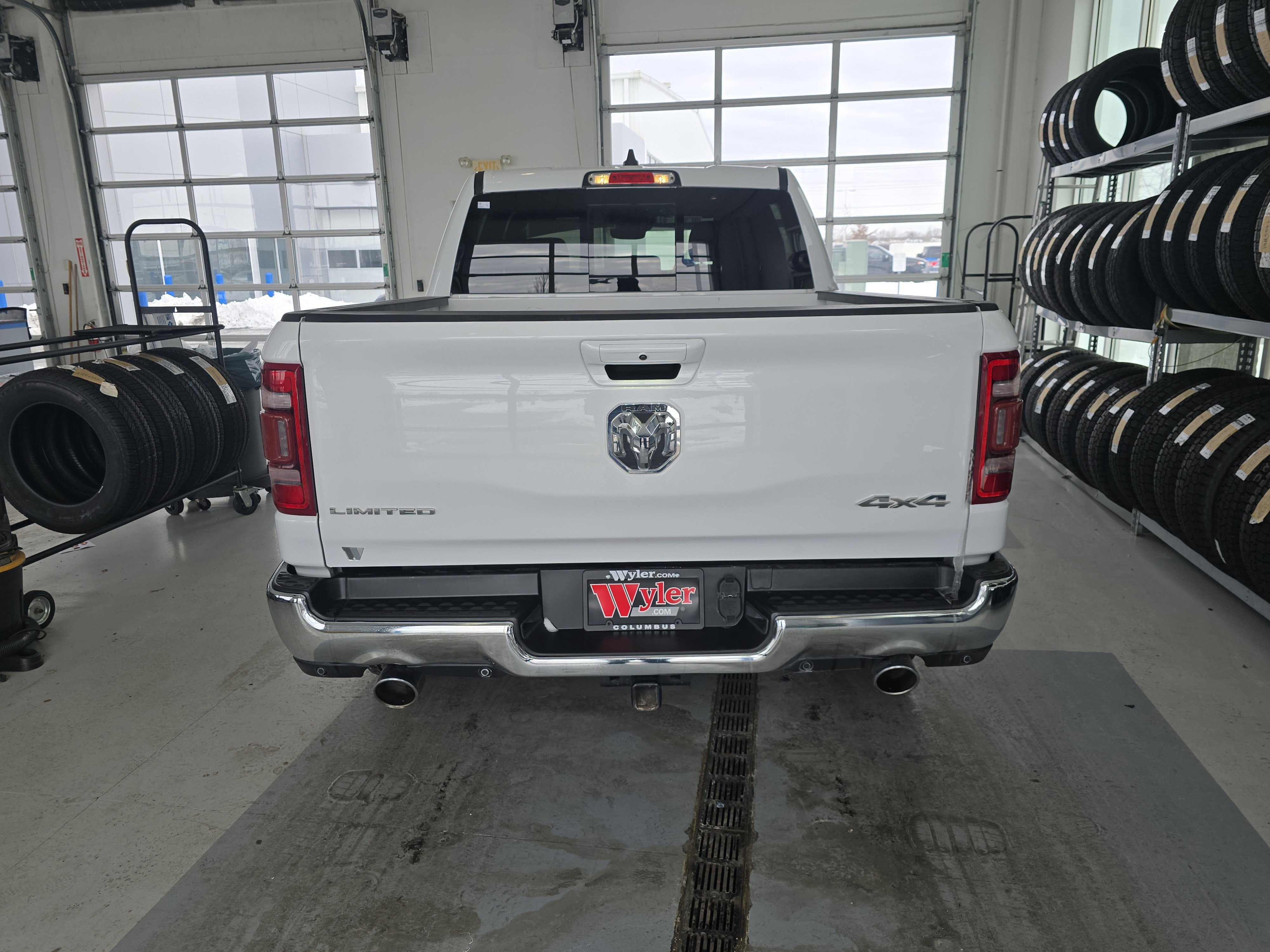 Used 2023 RAM 1500 Limited image 7