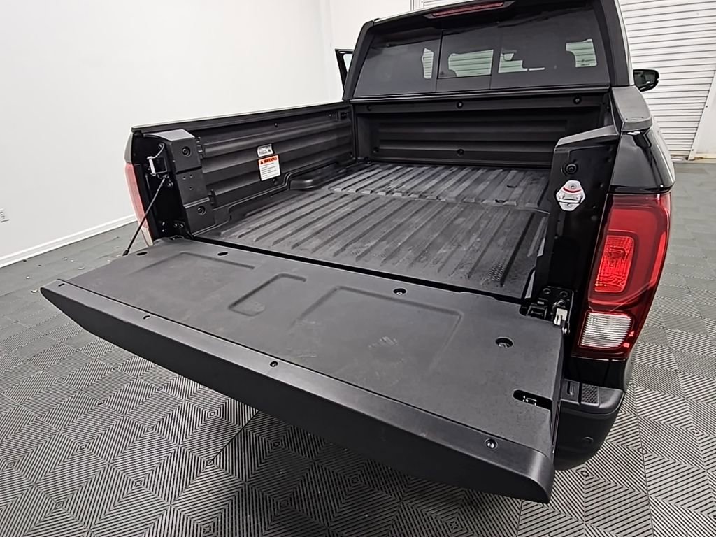 New 2026 Honda Ridgeline Black Edition image 37