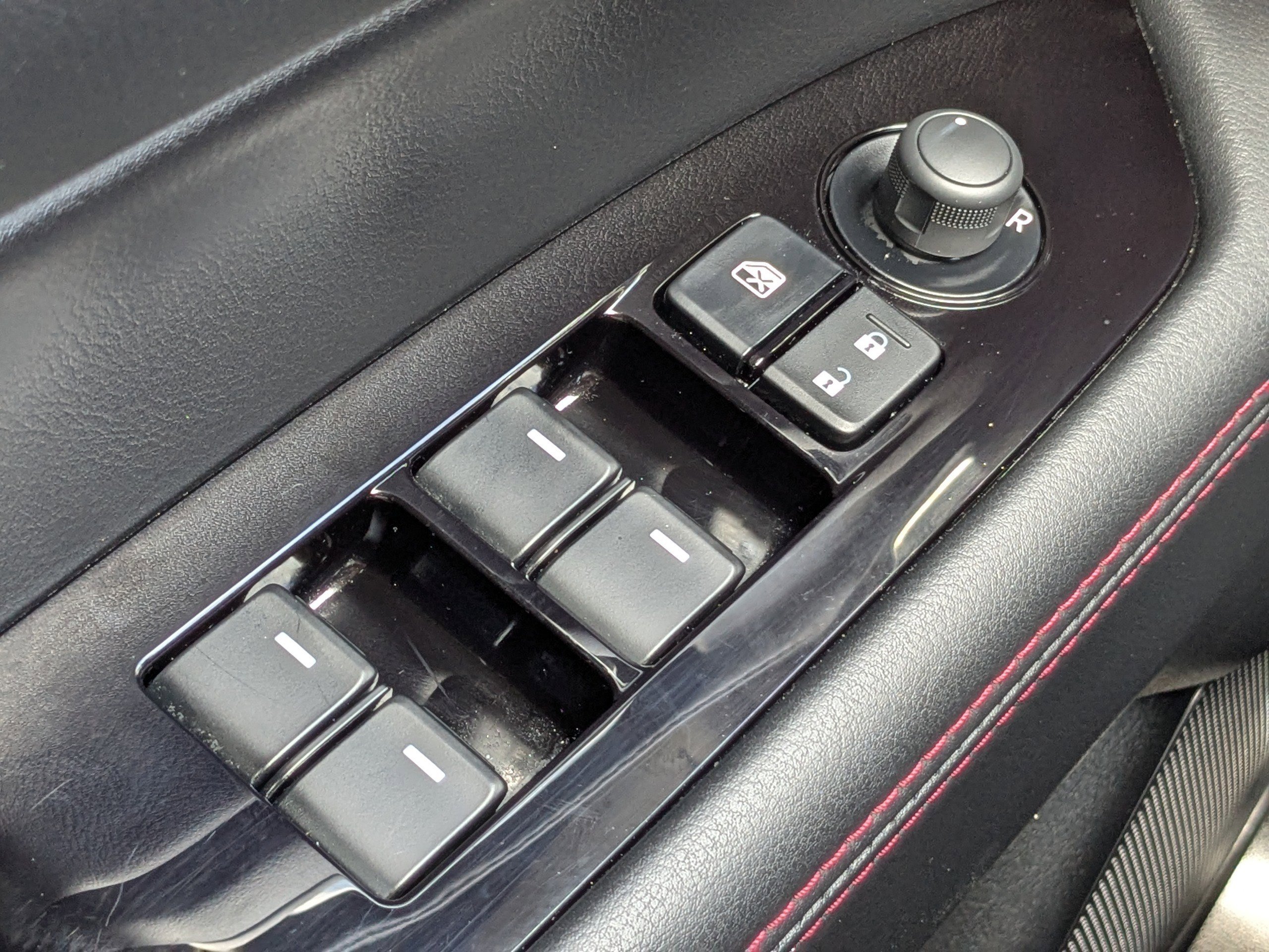 Used 2023 MAZDA CX-5 Carbon Edition image 23