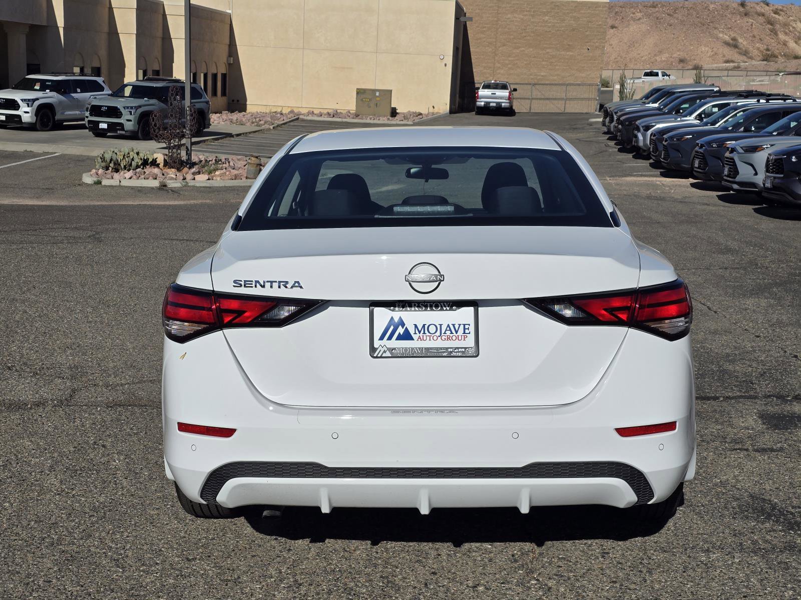 Used 2025 Nissan Sentra S w/ Lighting Package image 6