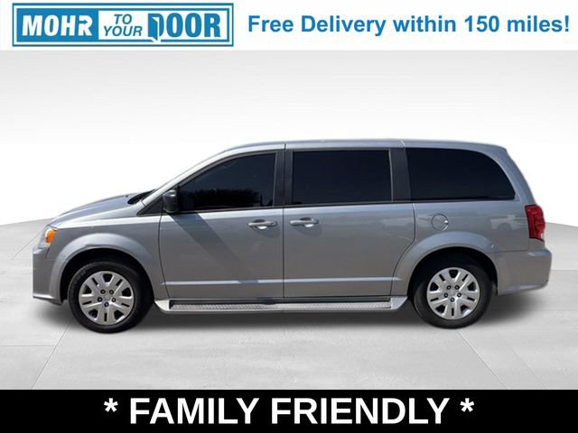 Used 2018 Dodge Grand Caravan SE w/ UConnect Hands-Free Group FWD image 2
