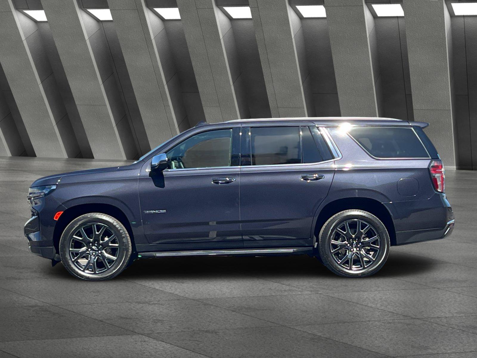 Used 2023 Chevrolet Tahoe Premier w/ Max Trailering Package AWD/4WD image 7