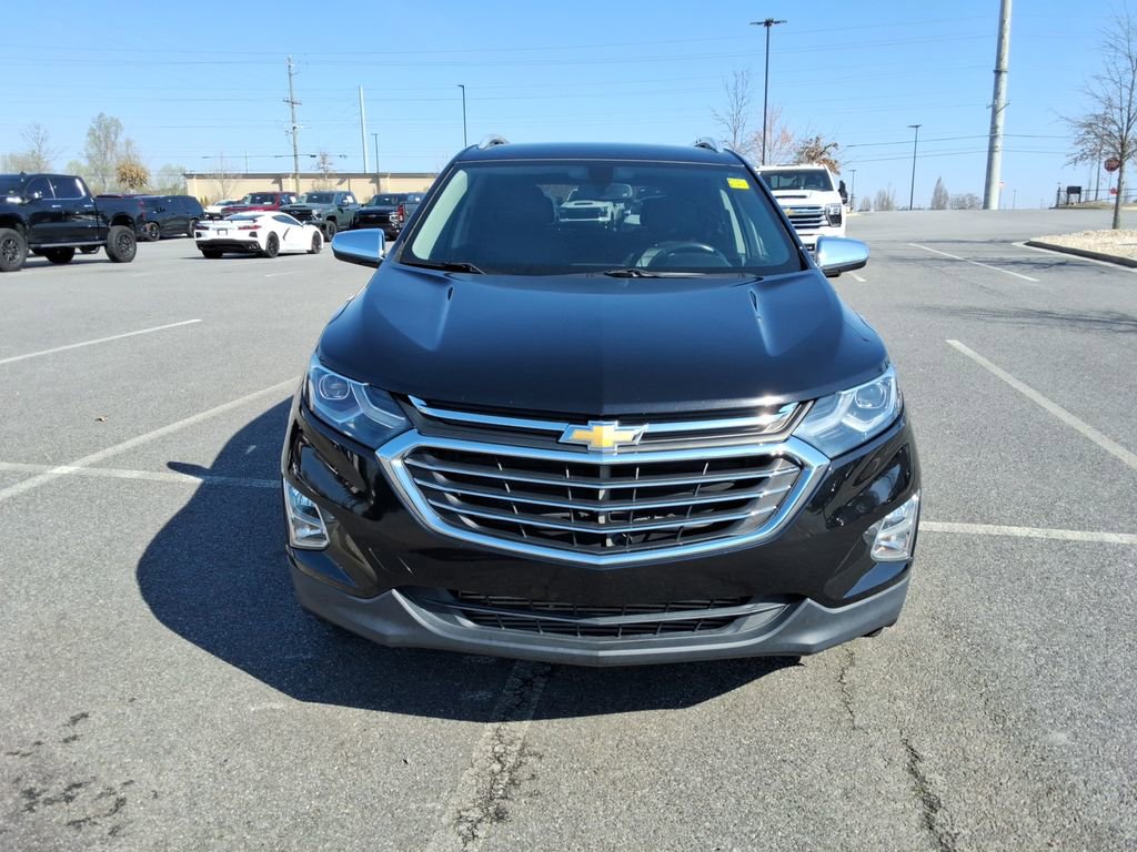 Used 2018 Chevrolet Equinox Premier FWD image 2