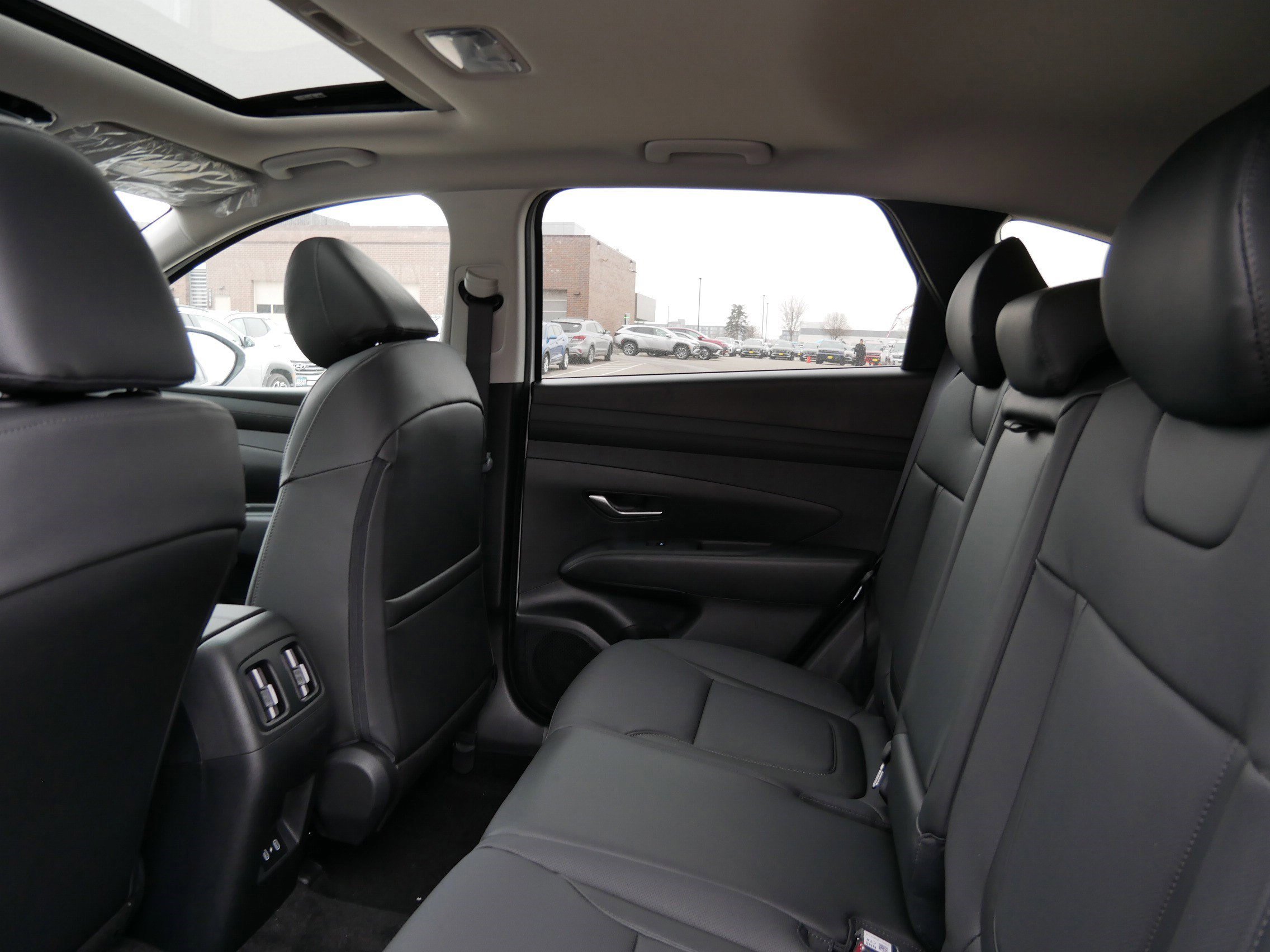 New 2026 Hyundai Tucson SEL image 8