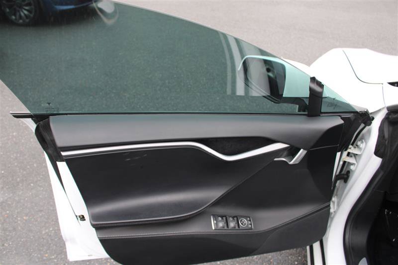 Used 2018 Tesla Model S P100D image 11