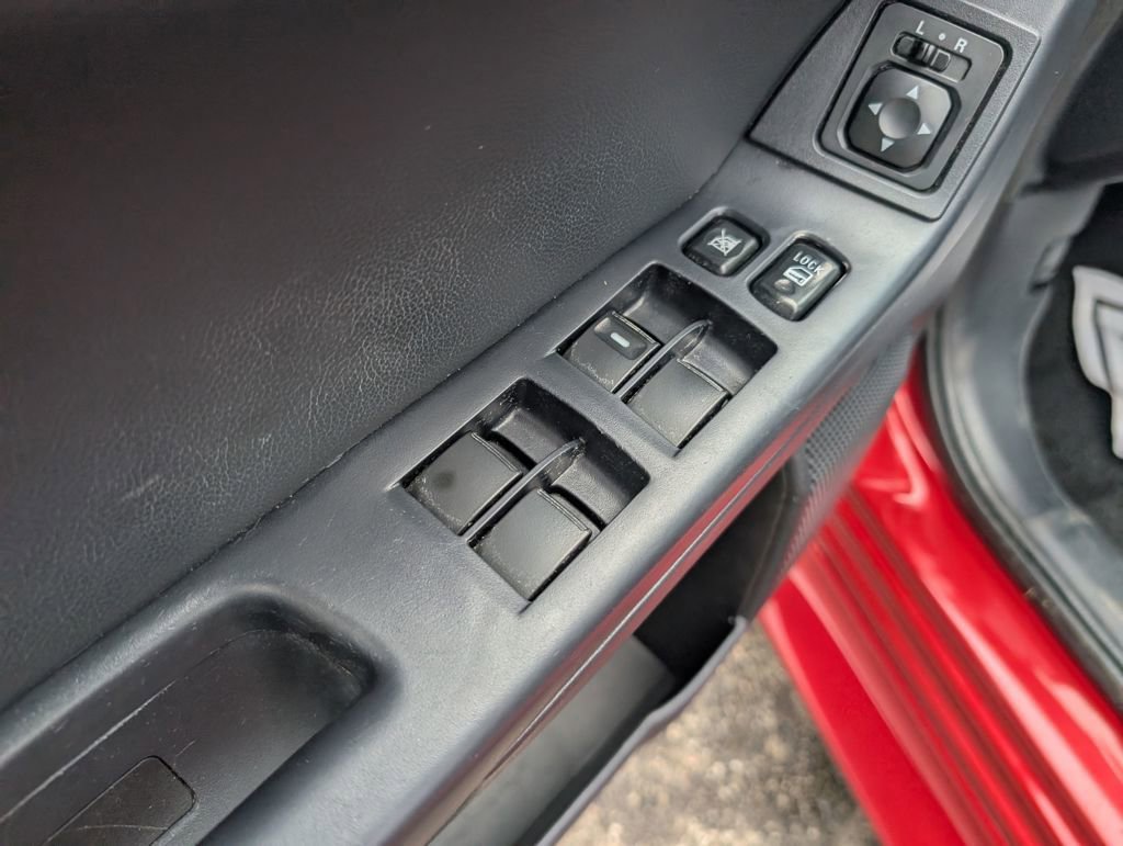 Used 2012 Mitsubishi Lancer SE image 15