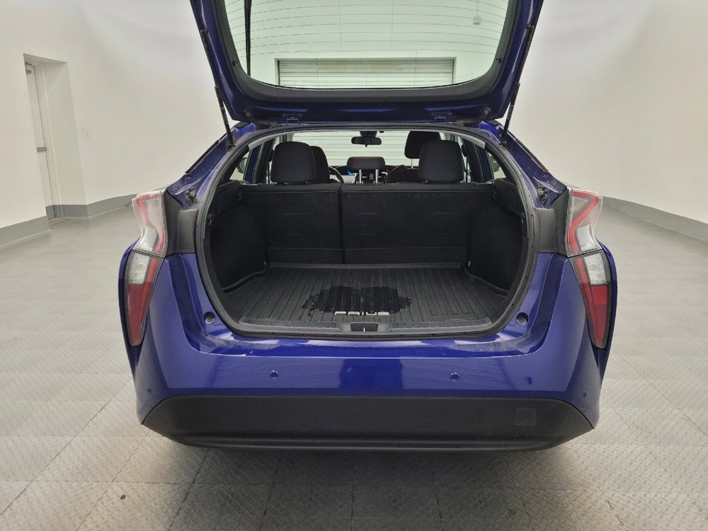 Used 2017 Toyota Prius Three image 29