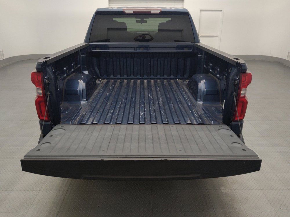 Used 2019 Chevrolet Silverado 1500 Custom w/ Custom Convenience Package RWD image 29