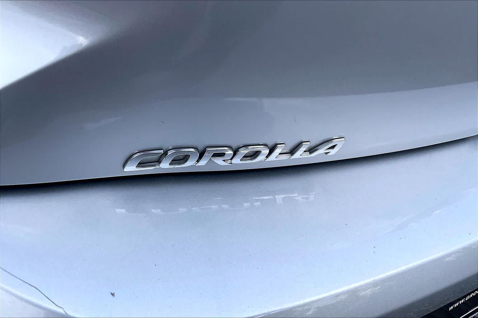 Used 2019 Toyota Corolla XSE FWD image 29