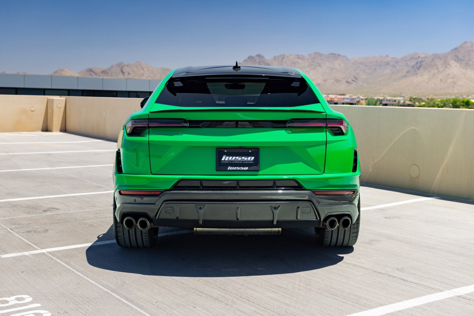 Used 2023 Lamborghini Urus Performante AWD/4WD image 8