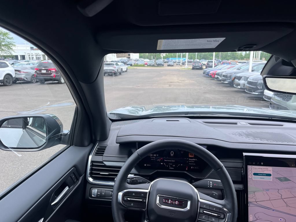 Used 2026 GMC Acadia Elevation FWD image 19