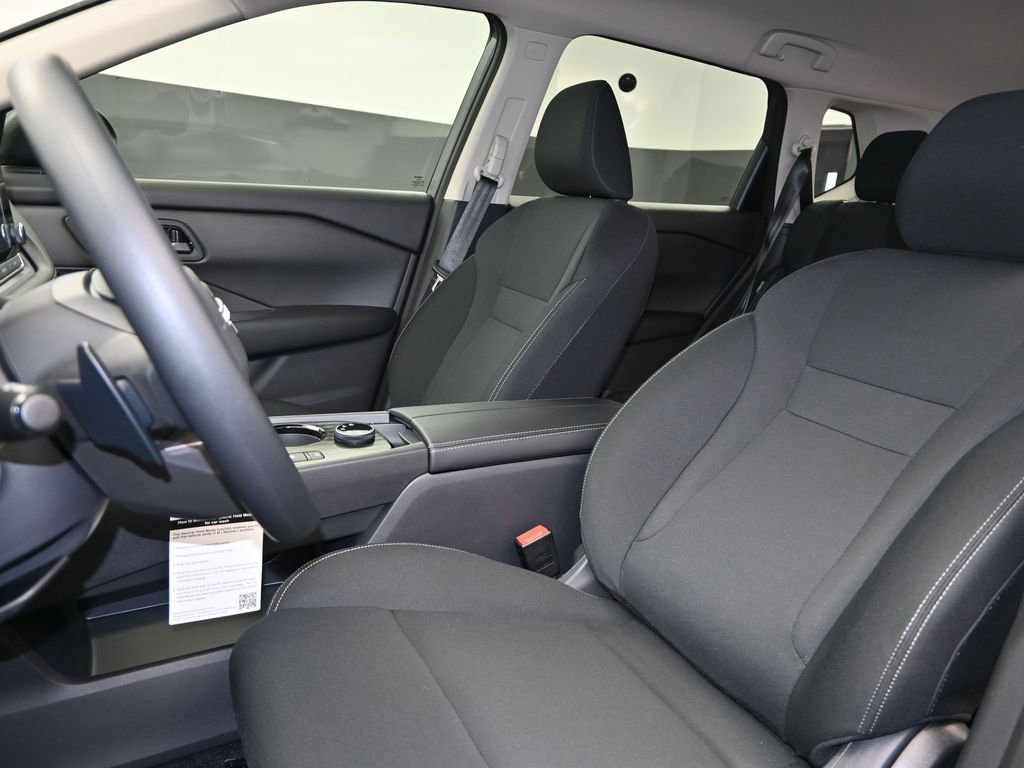 Certified 2026 Nissan Rogue S AWD/4WD image 14