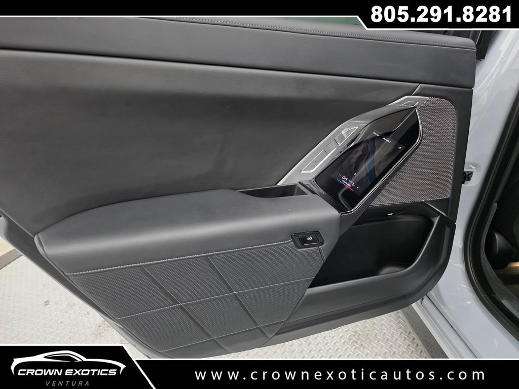 Used 2023 BMW 760i xDrive w/ Executive Package AWD/4WD image 27
