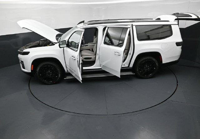 New 2026 Jeep Grand Wagoneer L Limited AWD/4WD image 27