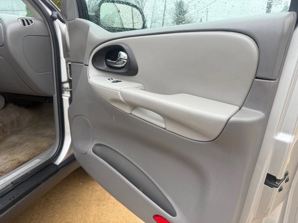 Used 2006 Chevrolet TrailBlazer 4WD image 21