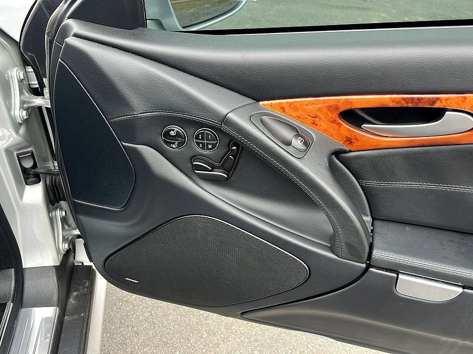 Used 2007 Mercedes-Benz SL 55 AMG 5.5L AMG image 25