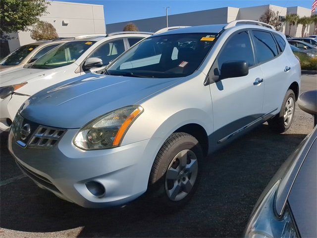 Used 2014 Nissan Rogue S w/ Convenience Package image 2